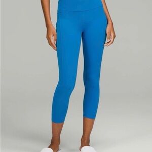 NWT Lululemon Align High Rise with Pockets 25”. Color: Poolside. Size: 4.